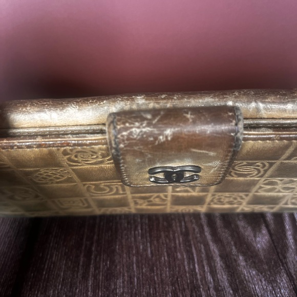 Chanel bifold wallet - Picture 6 of 6